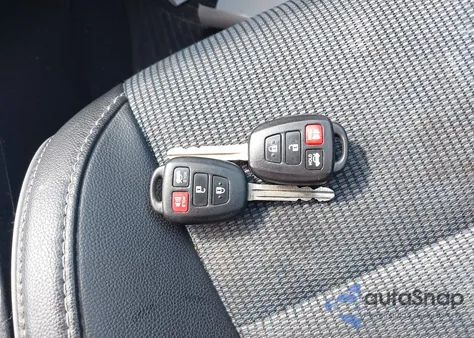 2014 Toyota Corolla S Plus из США, поврежденный, VIN 2T1BURHE8EC159881